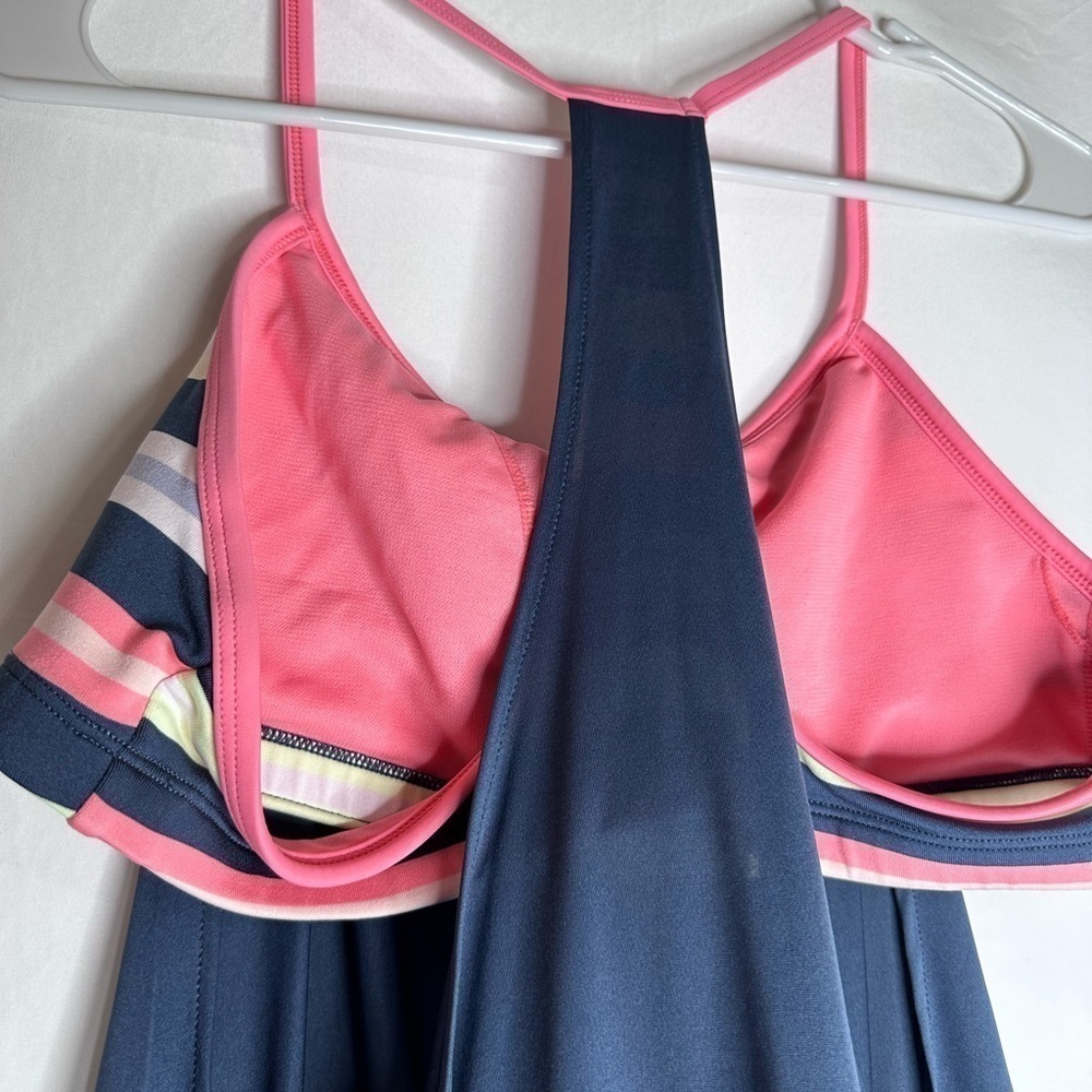 Nike Tank - Picture 6 of 7